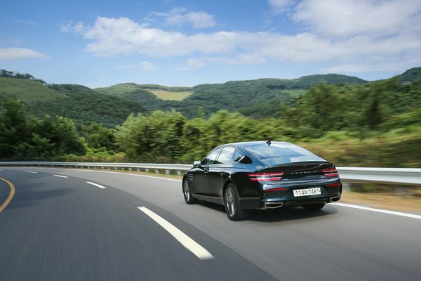 Vivez l'expérience de conduite sportive à lyon !